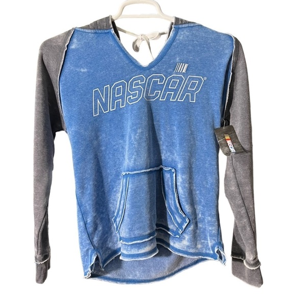 NASCAR Logo Graphic Fleece Blue Long Sleeve Sweatshirt Men’s Size Small NWT - Picture 1 of 6